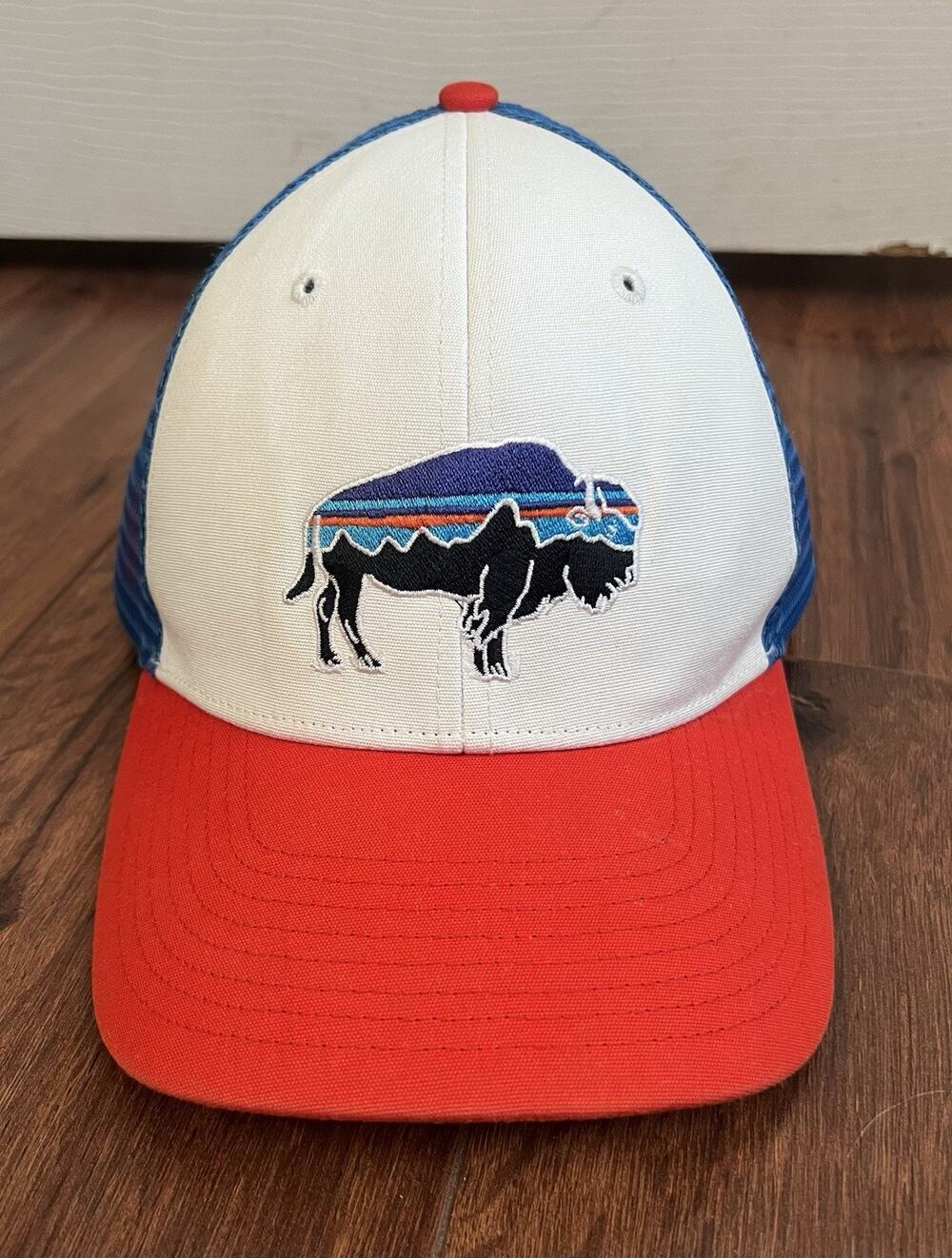 PATAGONIA Fitz Roy Bison Red White Blue SnapBack Trucker Hat One Size Adjustable